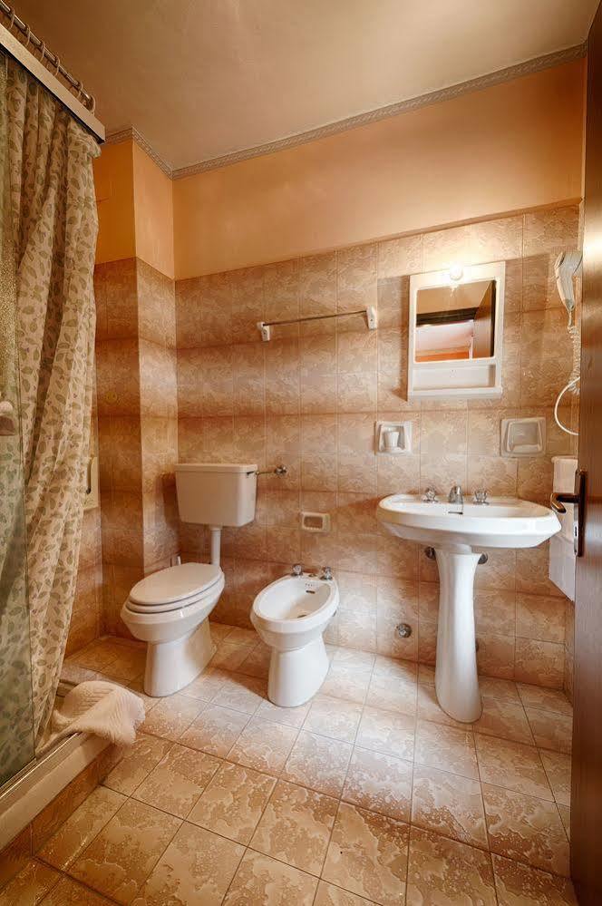 Albergo Mancuso Del Voison Aosta Exteriör bild